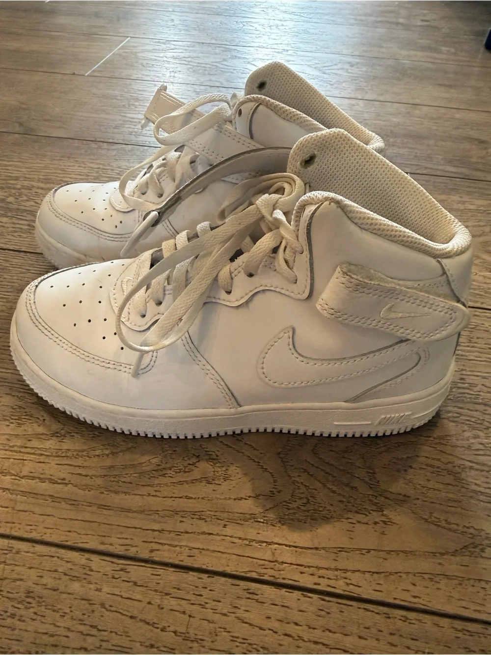 Nike Air Force 1 Mid Kids Sneakers - Size 2.5